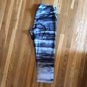 Prana Roxanne Printed Capri